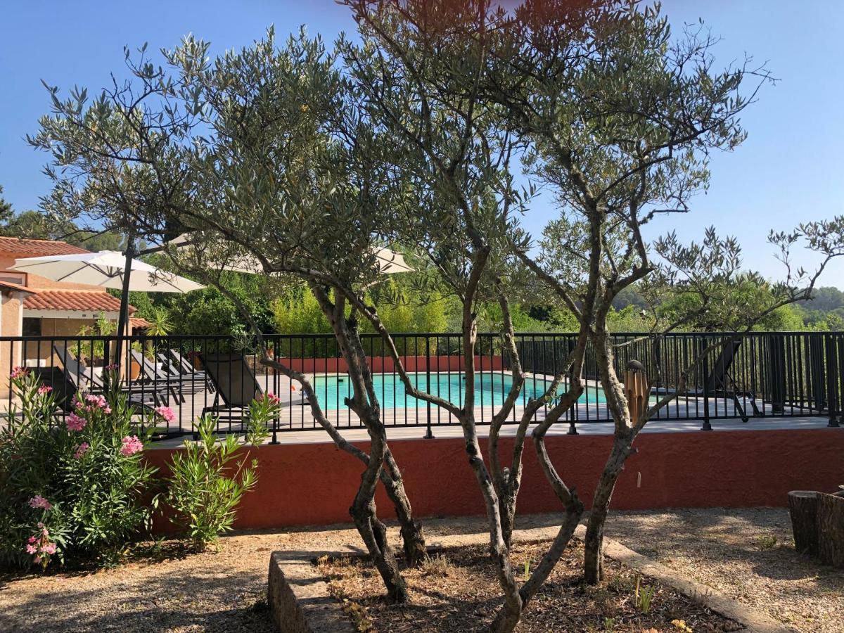 Apartamento Les Mazets De La Cascade Salernes Exterior foto
