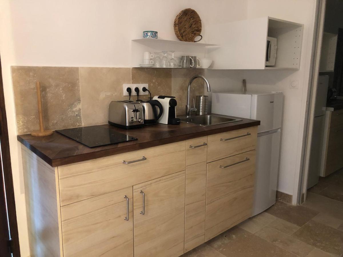 Apartamento Les Mazets De La Cascade Salernes Exterior foto